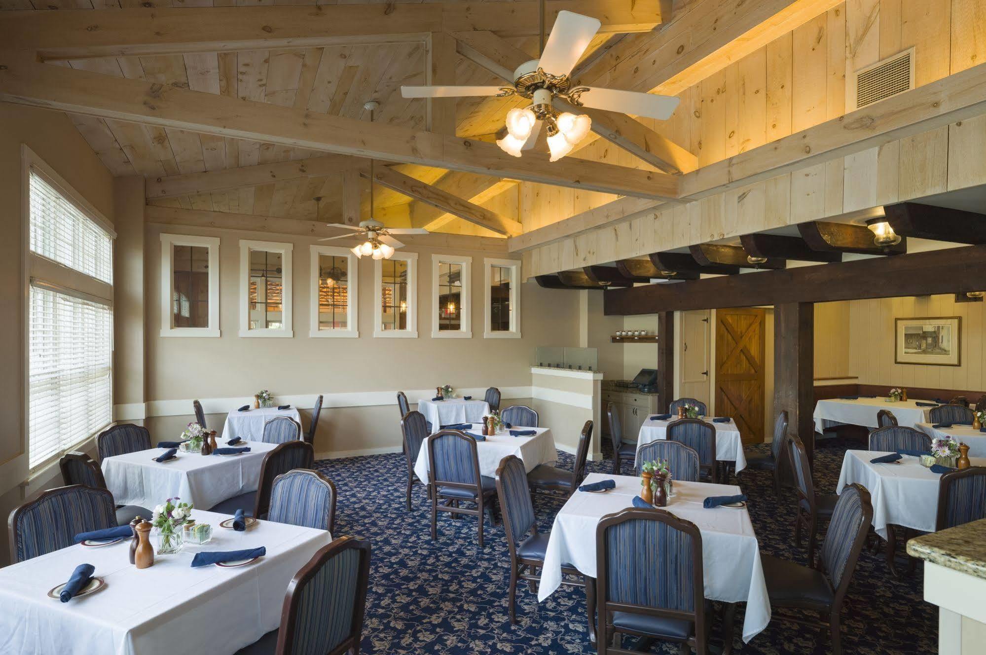 דנוויל Pine Barn Inn מראה חיצוני תמונה
